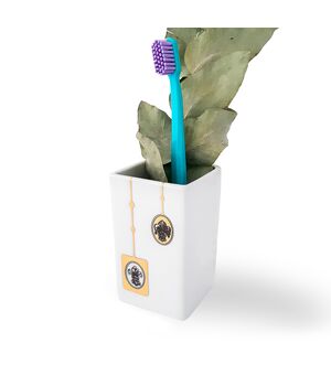  Porcelain Toothbrush Holder, fig. 1 