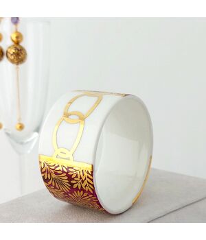  Porcelain bracelet hand painted with gold, fig. 3 