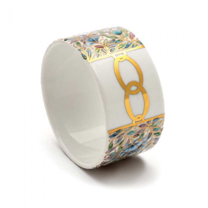  Porcelain Bangle with Golden Chain pattern "Spring is in the Air", fig. 1 
