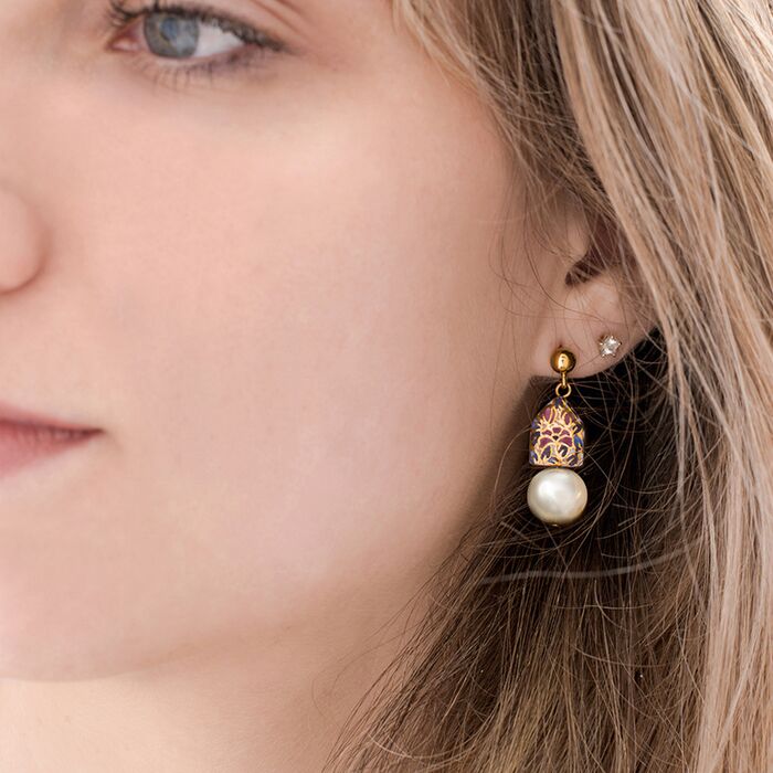  Pink House Earring with Pearl "Spring is in the Air", fig. 2 