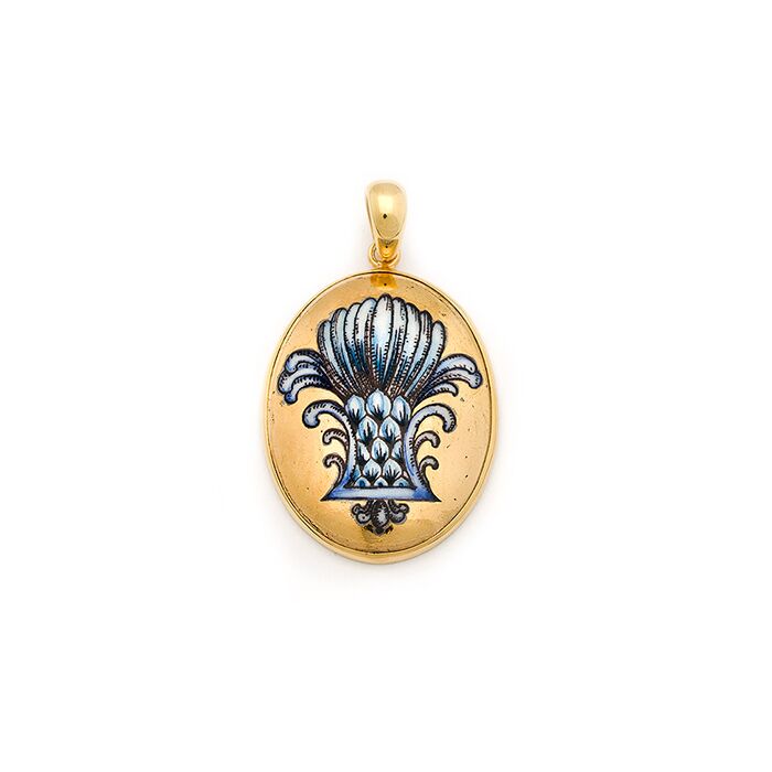  Pendant "Golden Palm" on gold background, fig. 1 